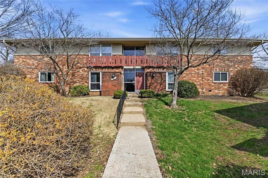Charming & Bright 2-Bedroom Condo in the Heart of Bridgeton!
Welcome to easy, low-maintenance living at 4229 Carrollton Drive, Unit #C. This move-in-ready, 2-bedroom, 1-bathroom condo offers 938 sq. ft. of thoughtfully designed living space, perfect for first-time buyers or downsizers.
Enjoy an open-concept living area featuring a large front window and a seamless flow into the dining and kitchen spaces.
Make meal prep a breeze in this fully equipped Kitchen with sleek white cabinetry, ample counter space, and modern appliances.
This condo offers comfortable living with both bedrooms that offer generous closet space and plenty of natural light.
The bathroom is clean and modern with updated fixtures and classic tiling.
Relax on your private, covered balcony—the perfect spot for morning coffee or an evening breeze.
One of the best features; You can skip the laundromat with your own stackable washer/dryer unit for ultimate convenience.
You couldn’t ask for a better spot! Minutes away from Hwy 270 and Hwy 70, and just a short drive to Berry Hill Golf Course, Creve Coeur Park, local shopping, and a variety of dining options. Don’t miss out on this fantastic opportunity to own a piece of Bridgeton at an incredible price point. Schedule your private showing today!