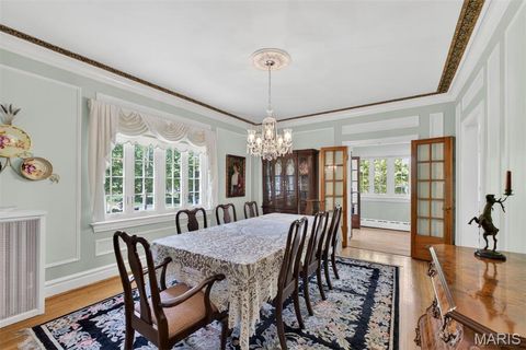 Tiny photo for 624 Locksley Place, Webster Groves, MO 63119 (MLS # 26024271)