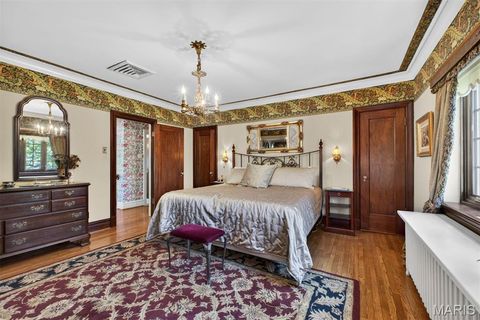 Tiny photo for 624 Locksley Place, Webster Groves, MO 63119 (MLS # 26024271)