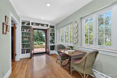 Tiny photo for 624 Locksley Place, Webster Groves, MO 63119 (MLS # 26024271)