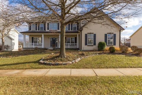 Photo of 17635 Westhampton Woods Drive, Wildwood, MO 63005 (MLS # 25082496)
