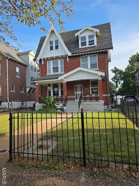 5938 Clemens Avenue St Louis MO 63112