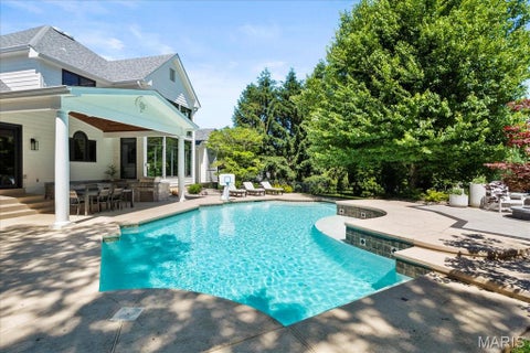 Tiny photo for 961 Tara Oaks Drive, Chesterfield, MO 63005 (MLS # 26061046)
