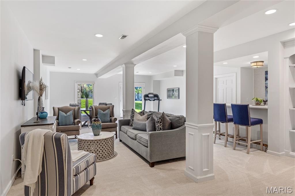 Whitmoor Country Club #9 - Residential