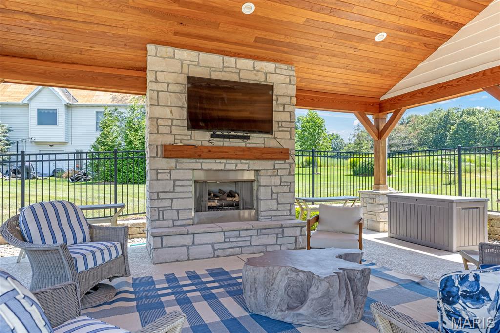 Whitmoor Country Club #9 - Residential