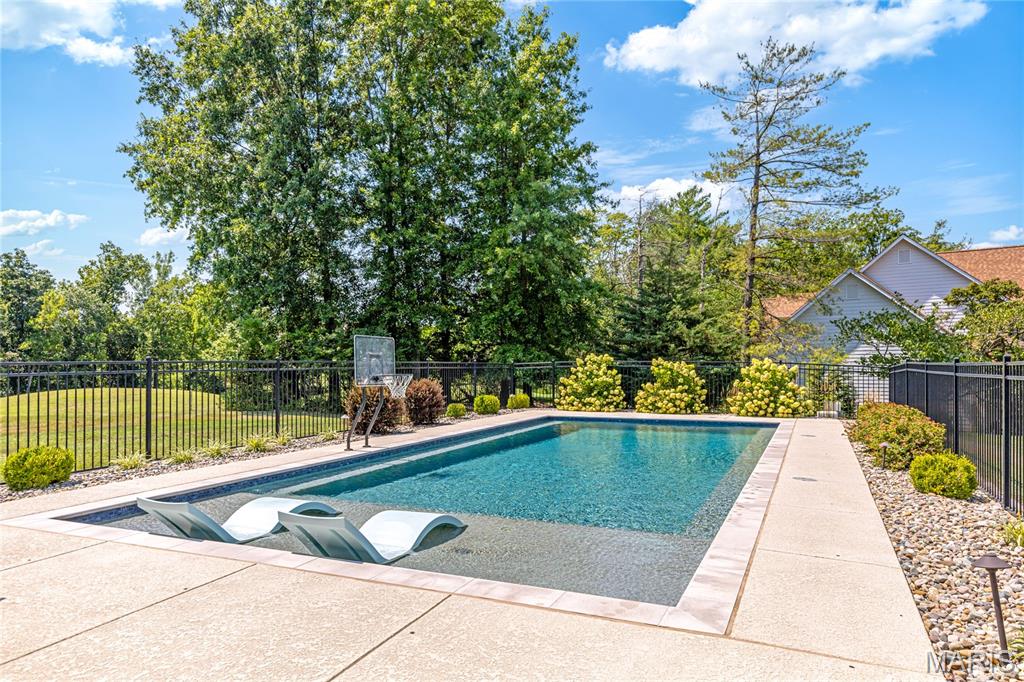 Whitmoor Country Club #9 - Residential