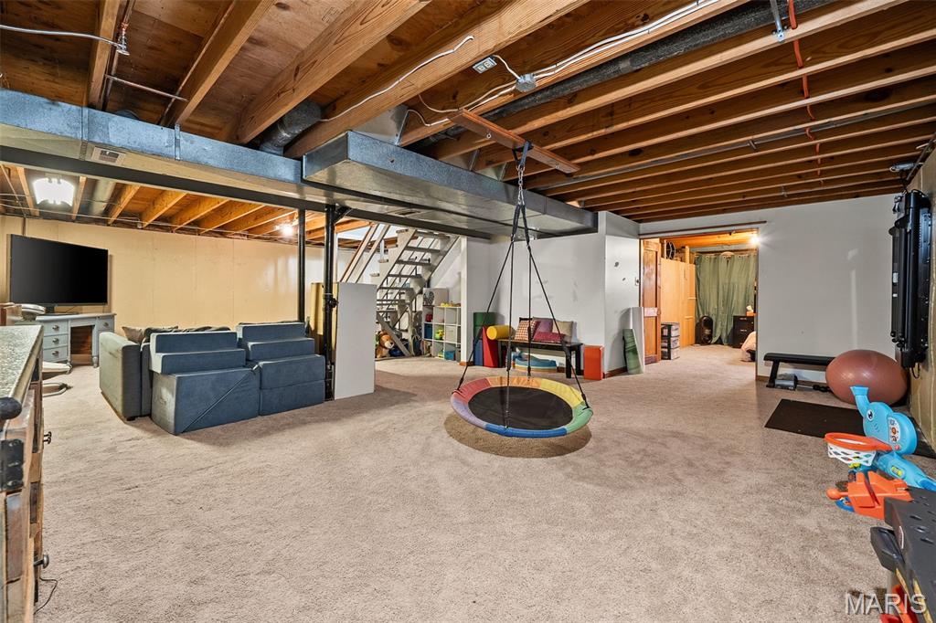 Hunters Pointe #6 - Residential