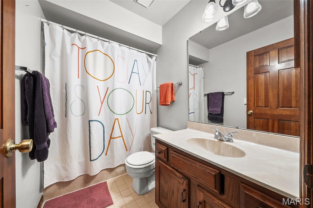 Hunters Pointe #6 - Residential