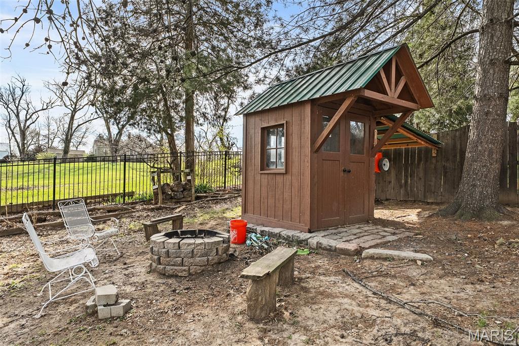 Hunters Pointe #6 - Residential