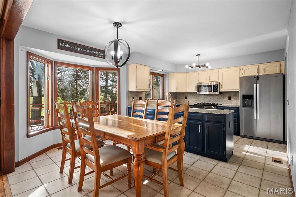 Hunters Pointe #6 - Residential