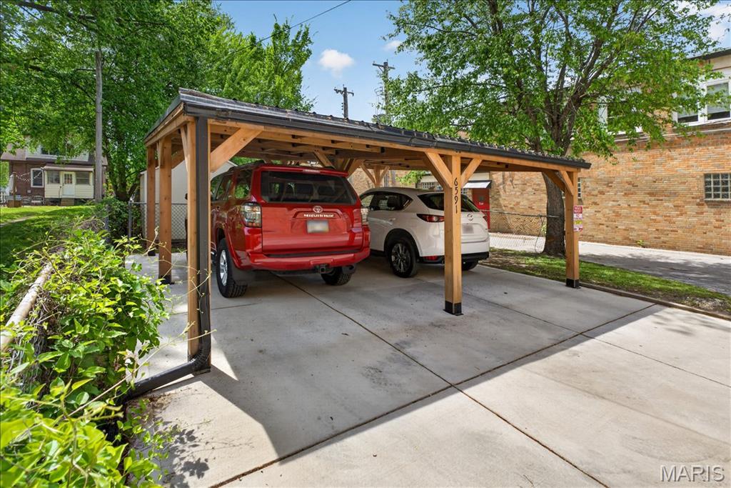 Foys Ivanhoe Add - Residential