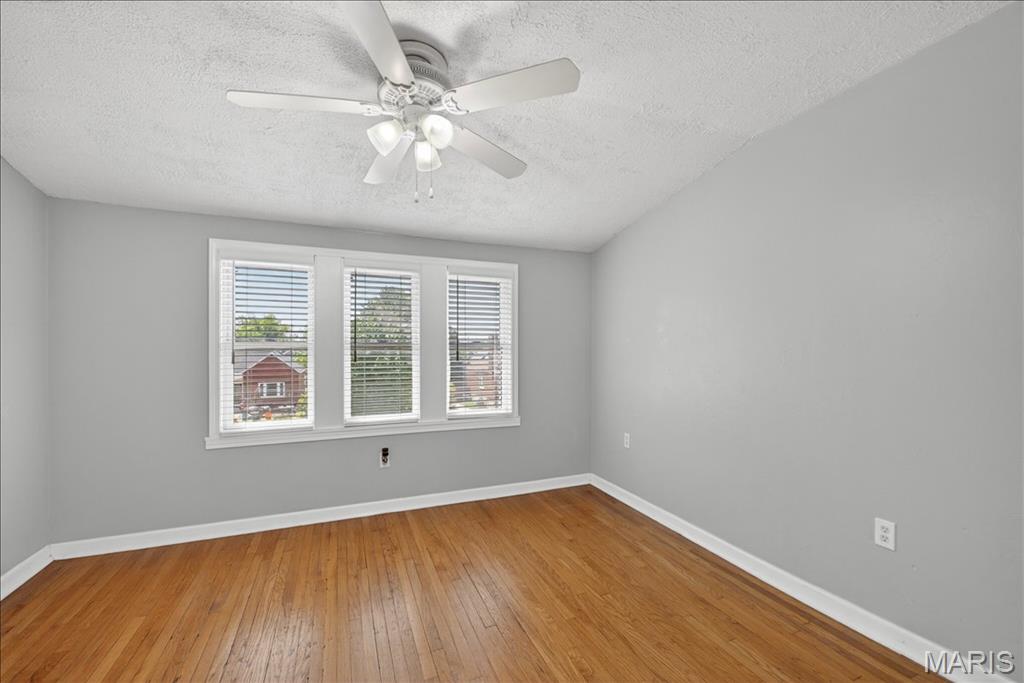 Foys Ivanhoe Add - Residential