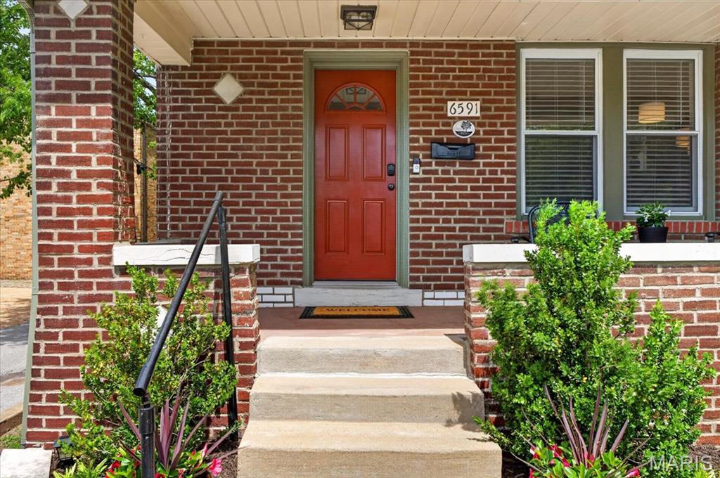 Foys Ivanhoe Add - Residential