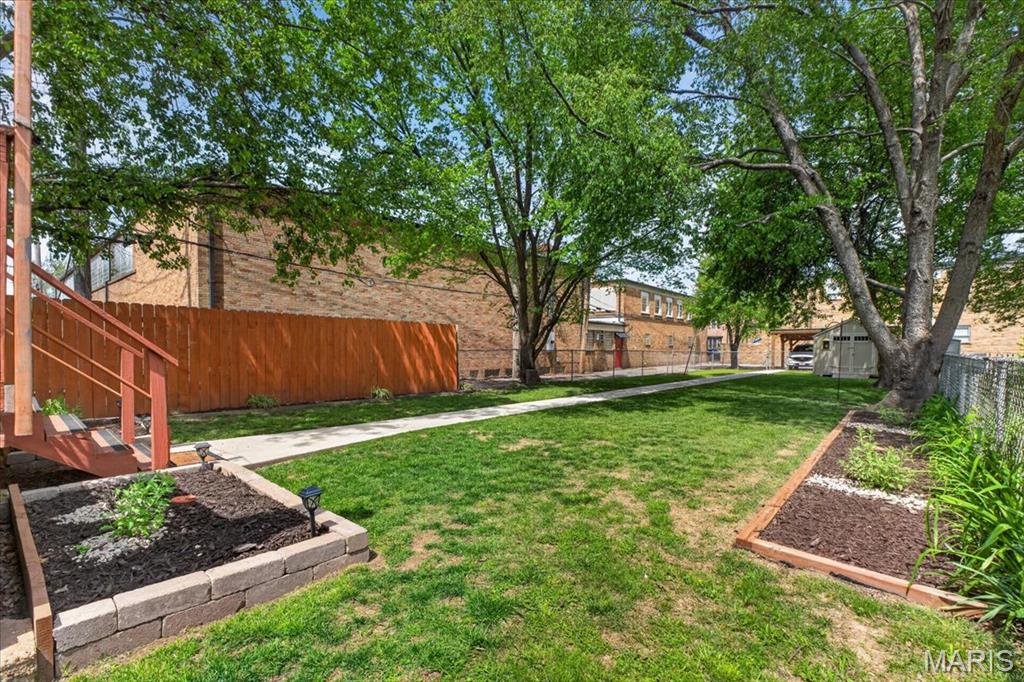 Foys Ivanhoe Add - Residential