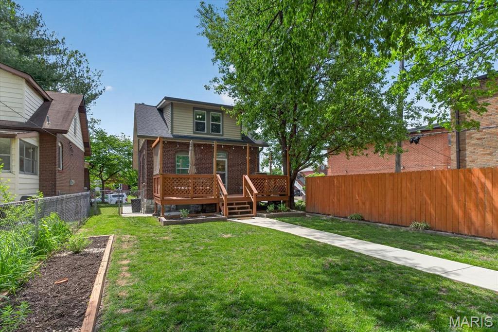 Foys Ivanhoe Add - Residential