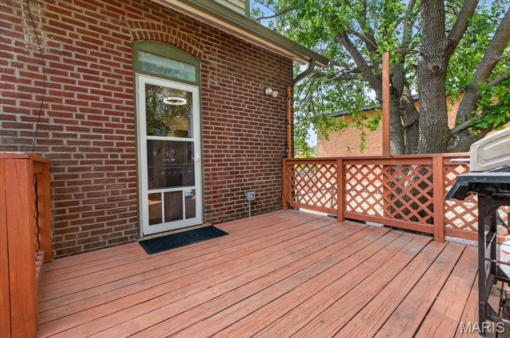 Foys Ivanhoe Add - Residential