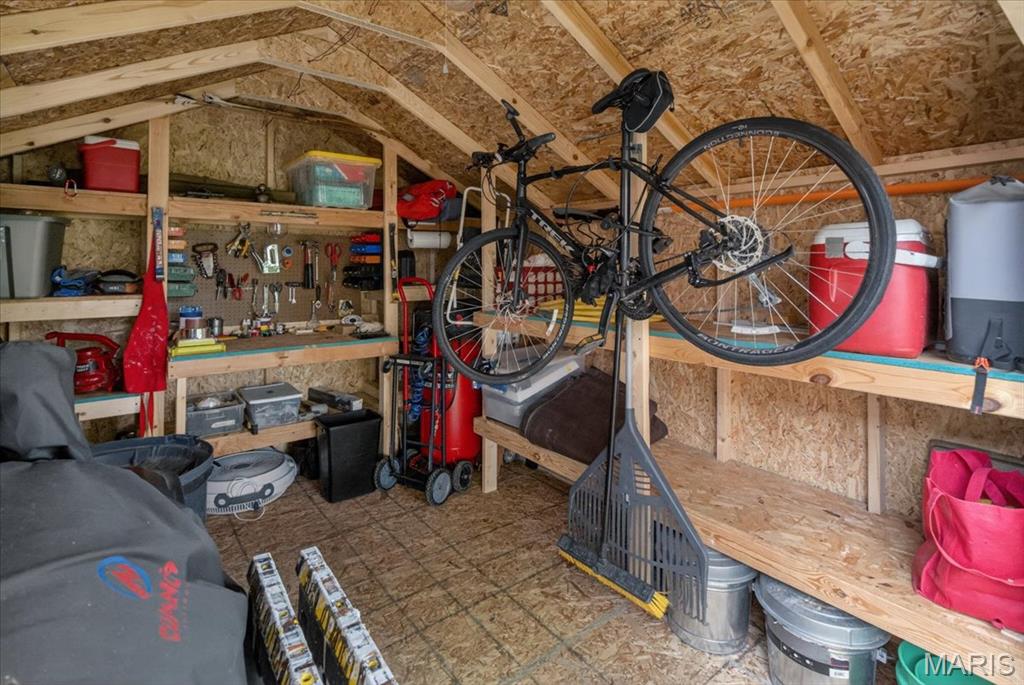 Foys Ivanhoe Add - Residential