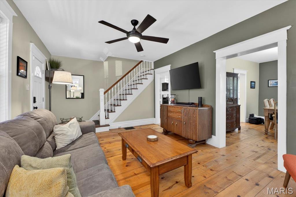 Foys Ivanhoe Add - Residential