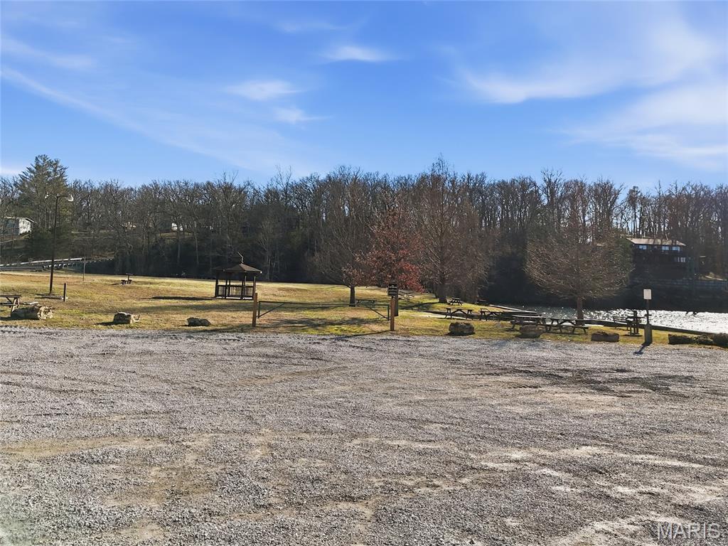 Lake Tishomingo - Land