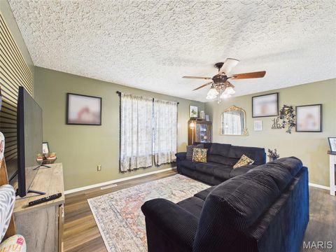 Tiny photo for 15430 Top Drive, St Robert, MO 65584 (MLS # 26030552)
