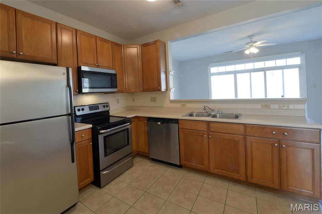 4939 Heritage Heights