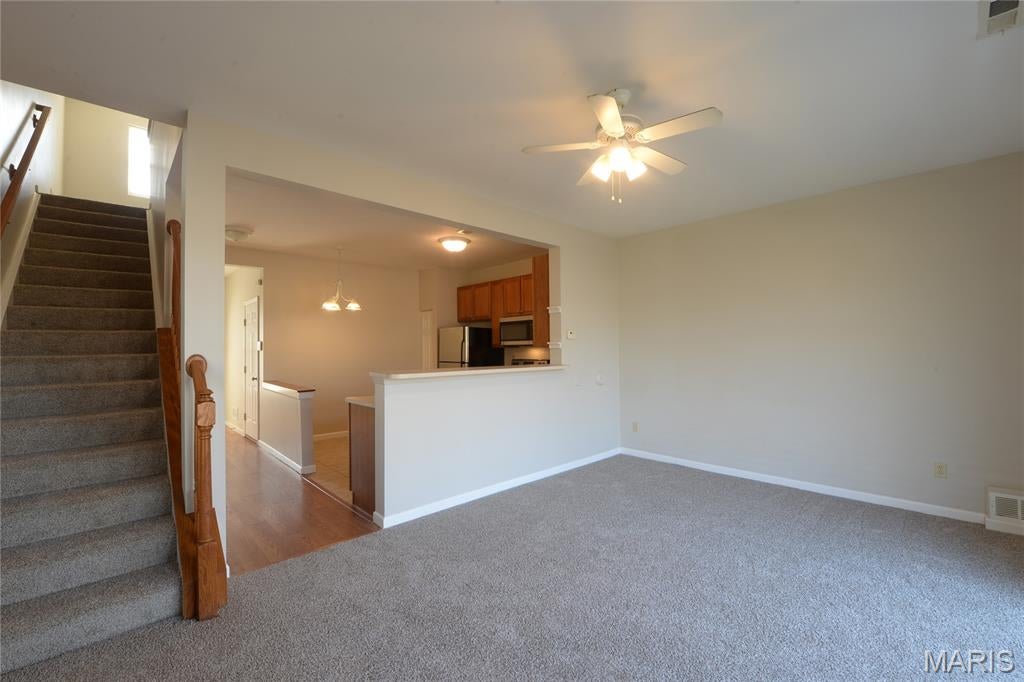 4939 Heritage Heights