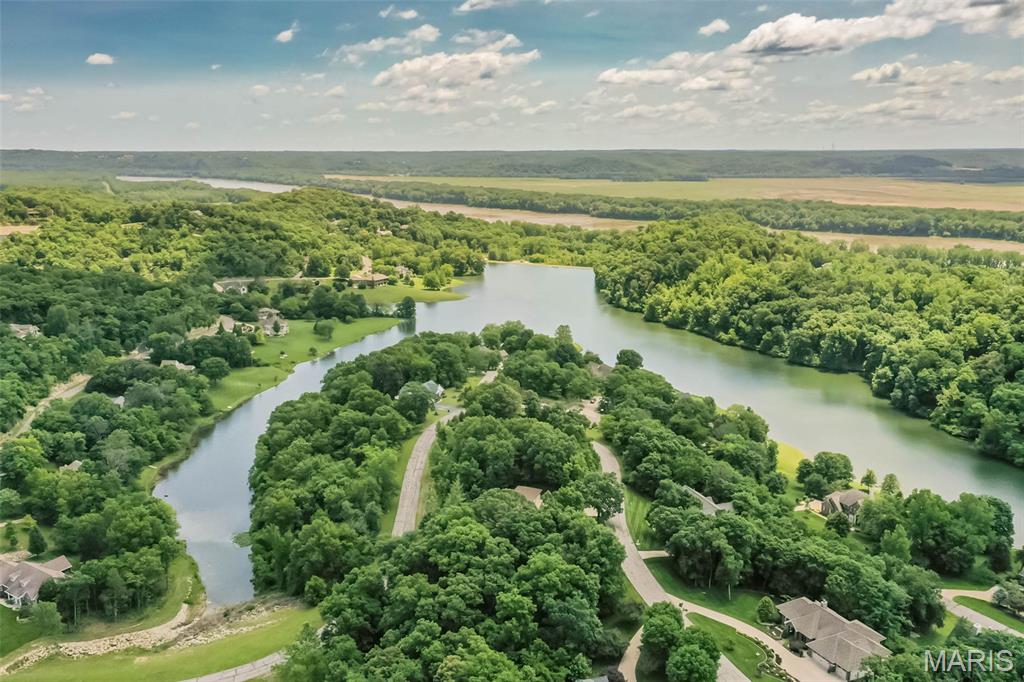 4495 Kingfisher Court