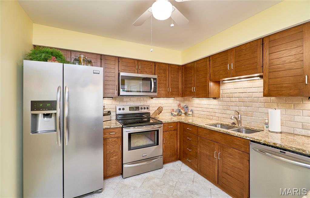 Oak 2 Amd - Residential