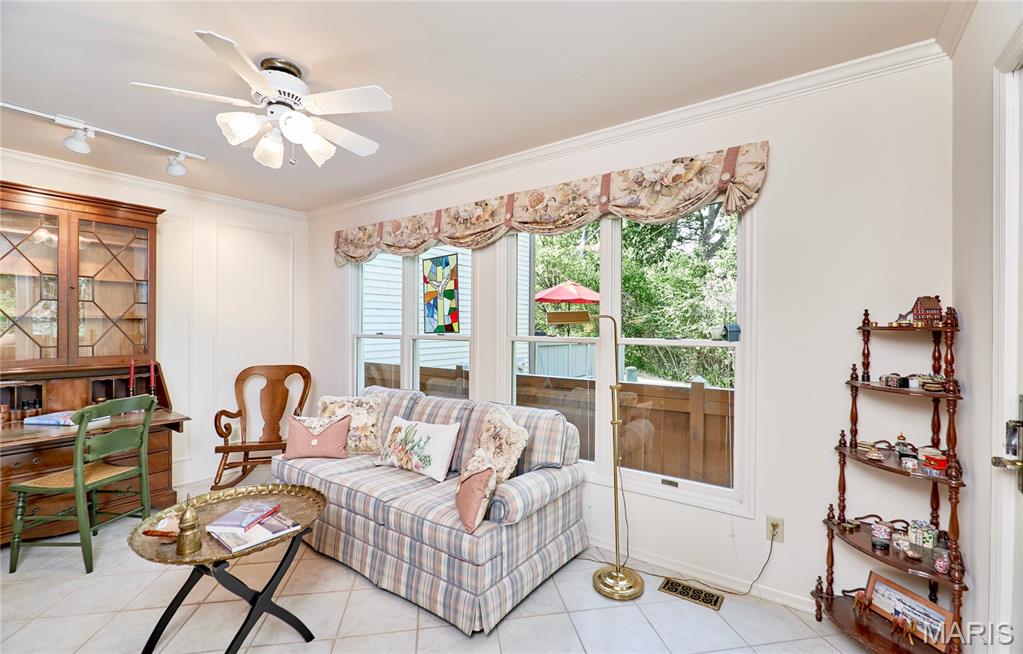 Oak 2 Amd - Residential