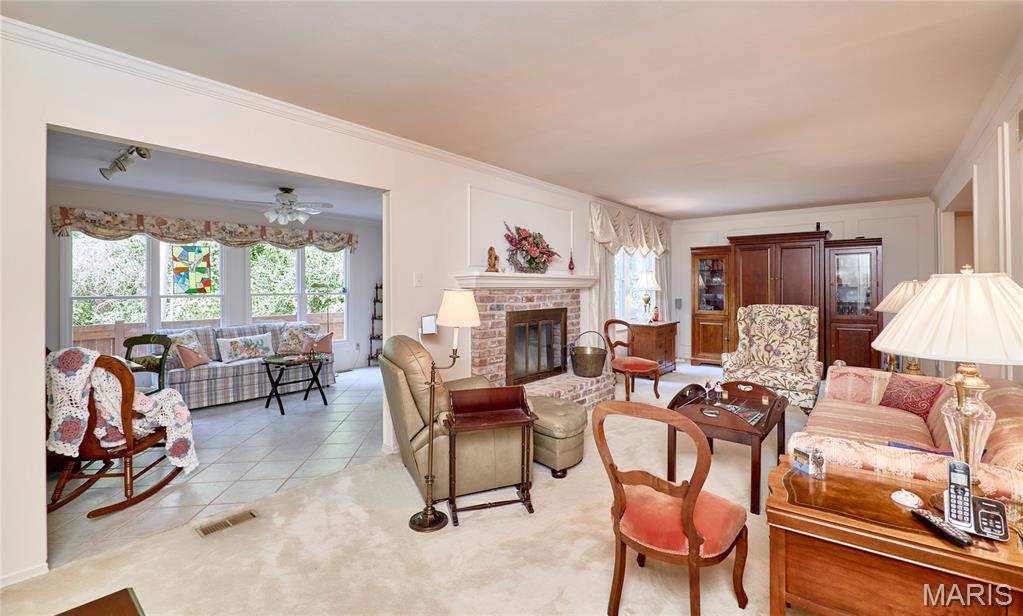 Oak 2 Amd - Residential