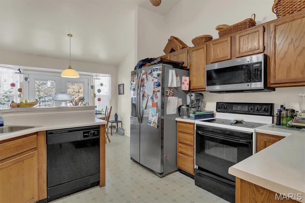 Villages Of Barrington Downs Ascot - Residential