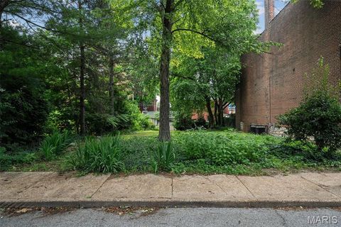 Tiny photo for 2400 S 18th Street, St Louis, MO 63104 (MLS # 26018773)