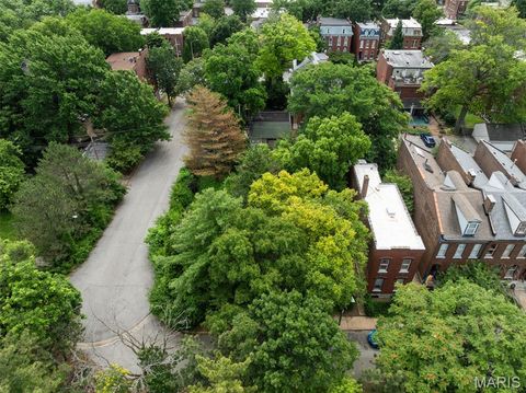 Tiny photo for 2400 S 18th Street, St Louis, MO 63104 (MLS # 26018773)