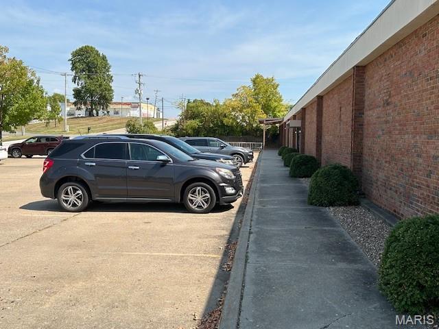 R & M 02 - Commercial Sale