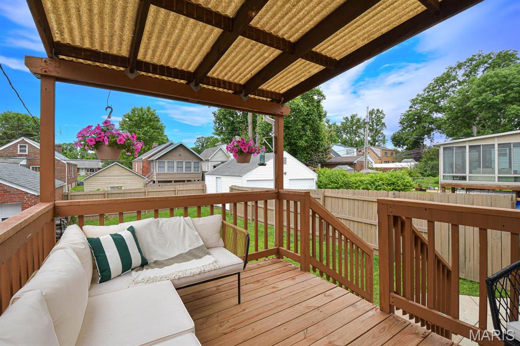 Tesson Ferry Court Amd - Residential