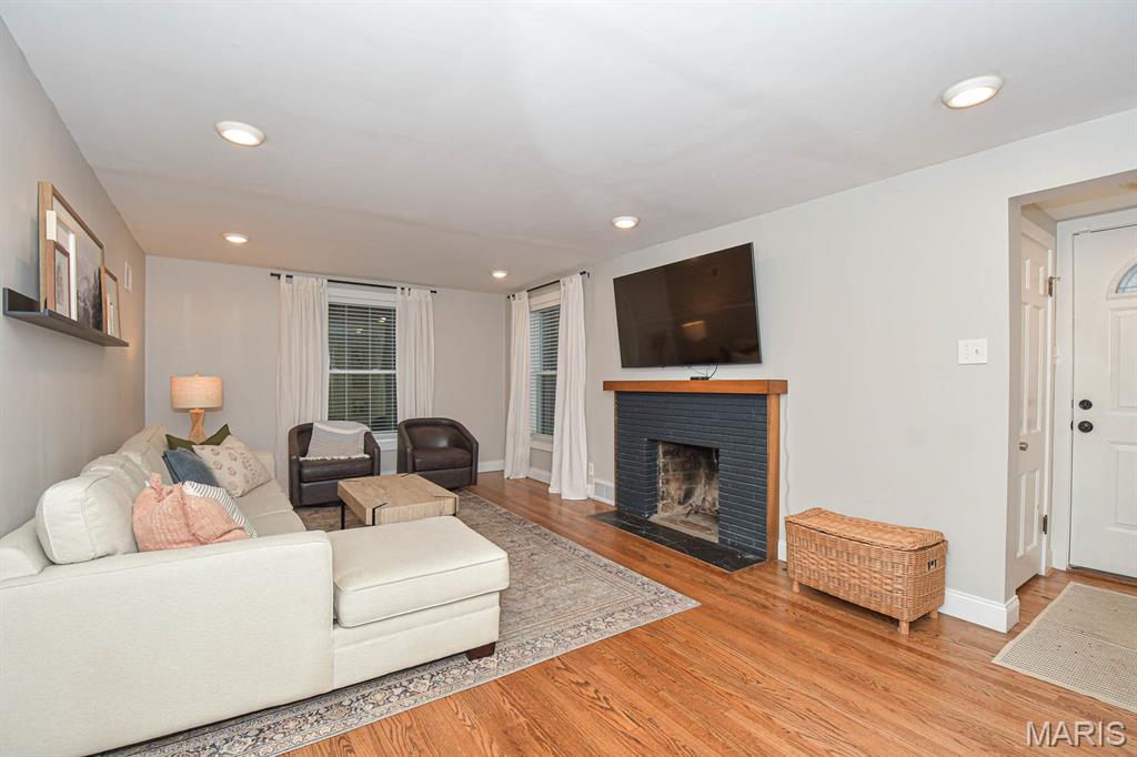 Tesson Ferry Court Amd - Residential