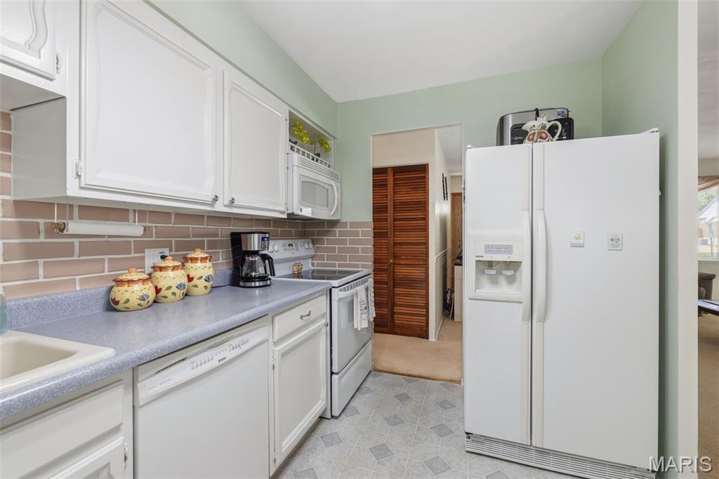 Teakwood Place 2 - Residential