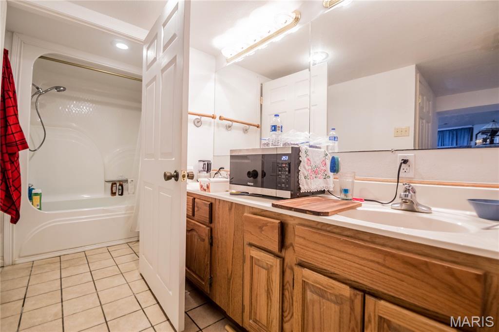 Malden Outlets - Residential