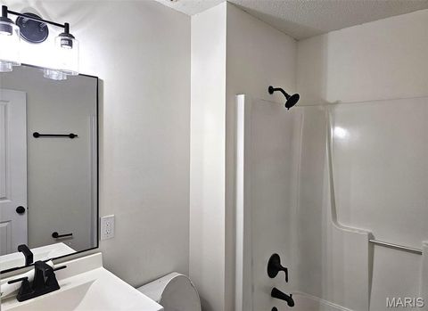 Tiny photo for 31 Pebblestone Court, Troy, MO 63379 (MLS # 26012635)