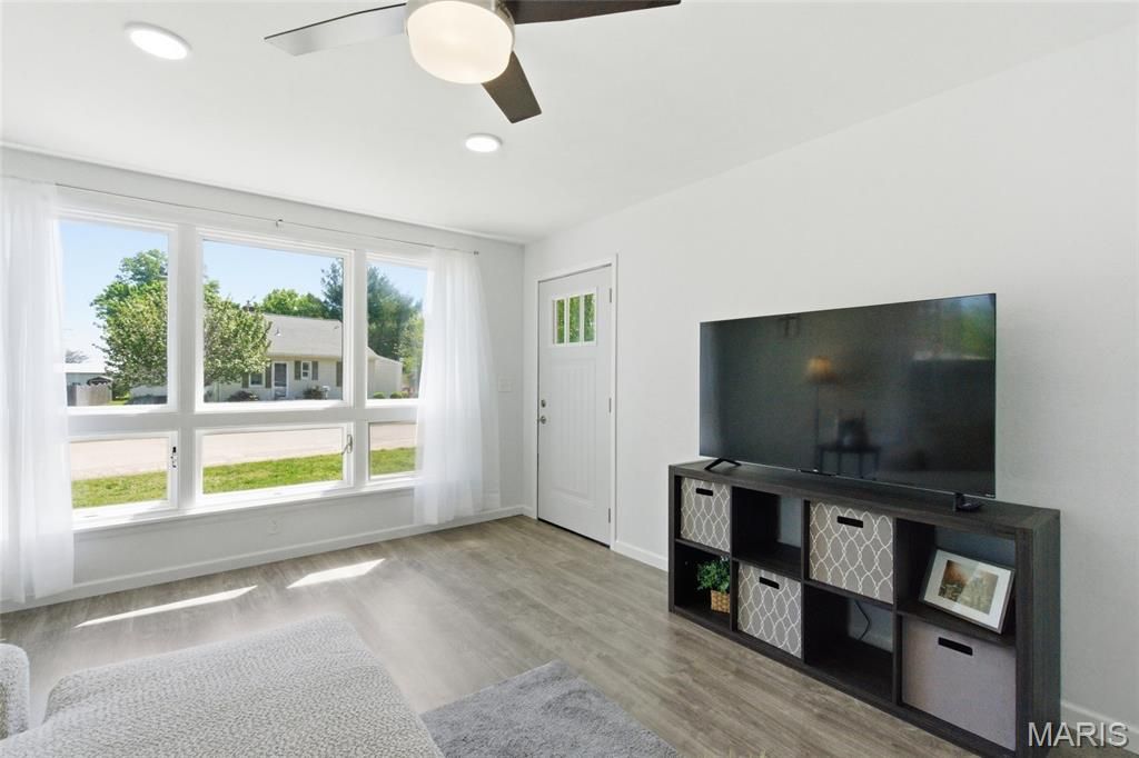 Photo of 735 Gettinger Street, Ste Genevieve, MO 63670 (MLS # 26023367)