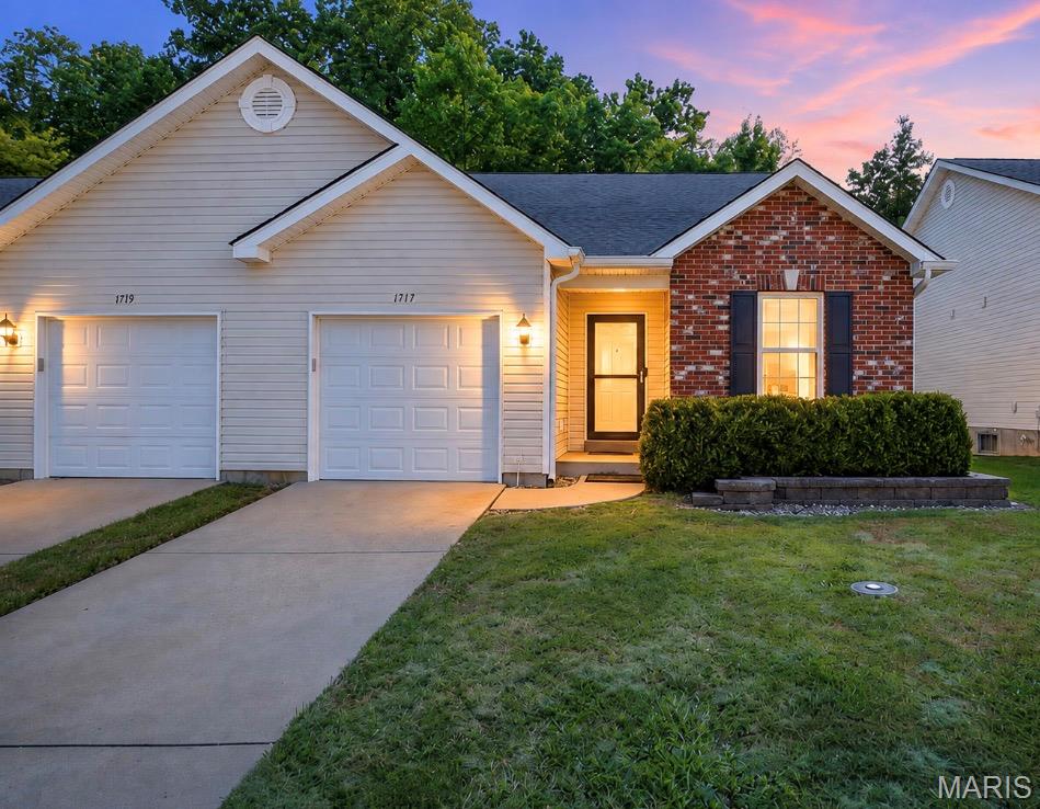 1717 Lexington Place