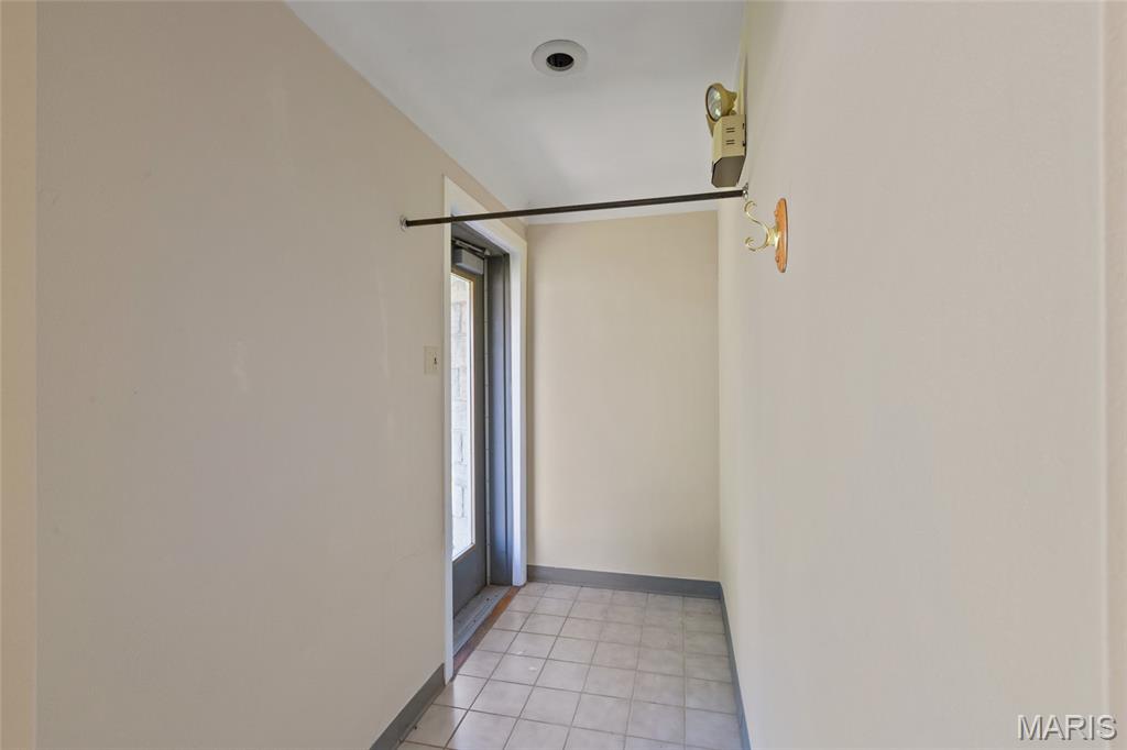 Bayless Court - Commercial Sale