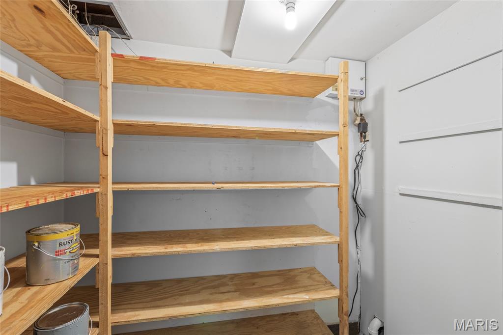 Bayless Court - Commercial Sale