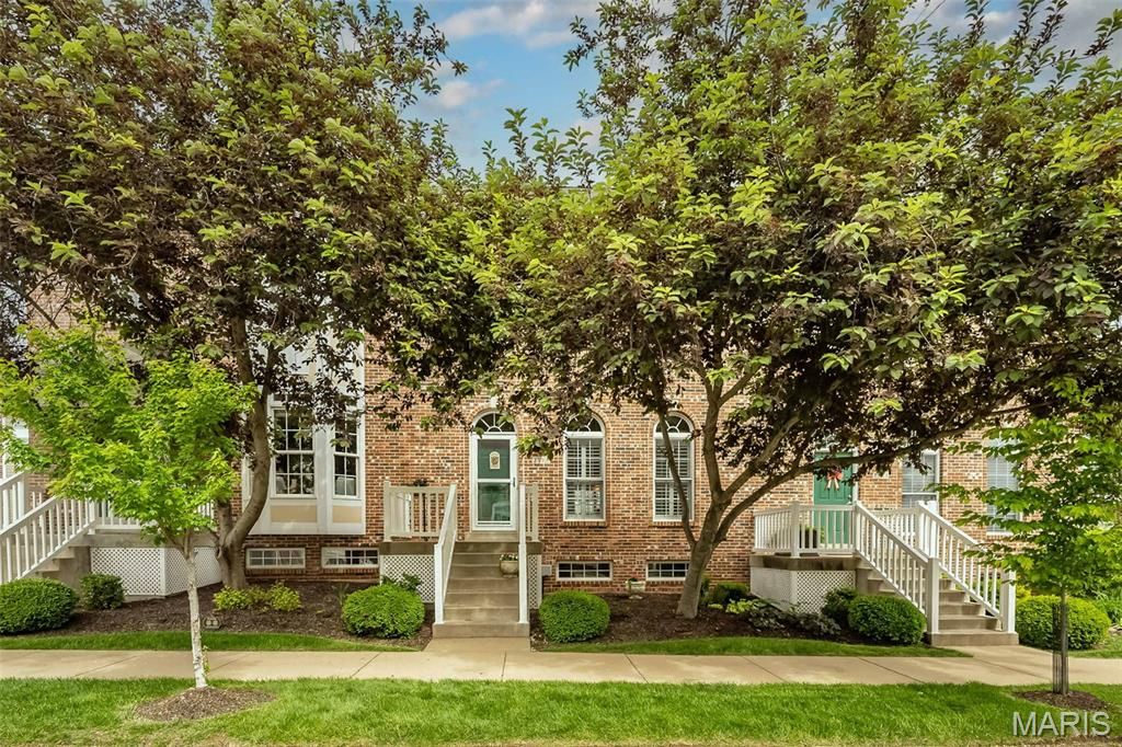 Photo of 2518 S Larksong Drive, Wildwood, MO 63040 (MLS # 26028861)