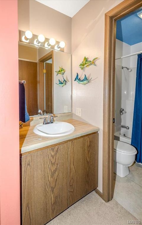 Tiny photo for 40 Robinwood #2C, Unincorporated, MO 65049 (MLS # 26025422)