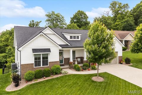 Photo of 7968 Donner Ridge, Caseyville, IL 62232 (MLS # 26031556)