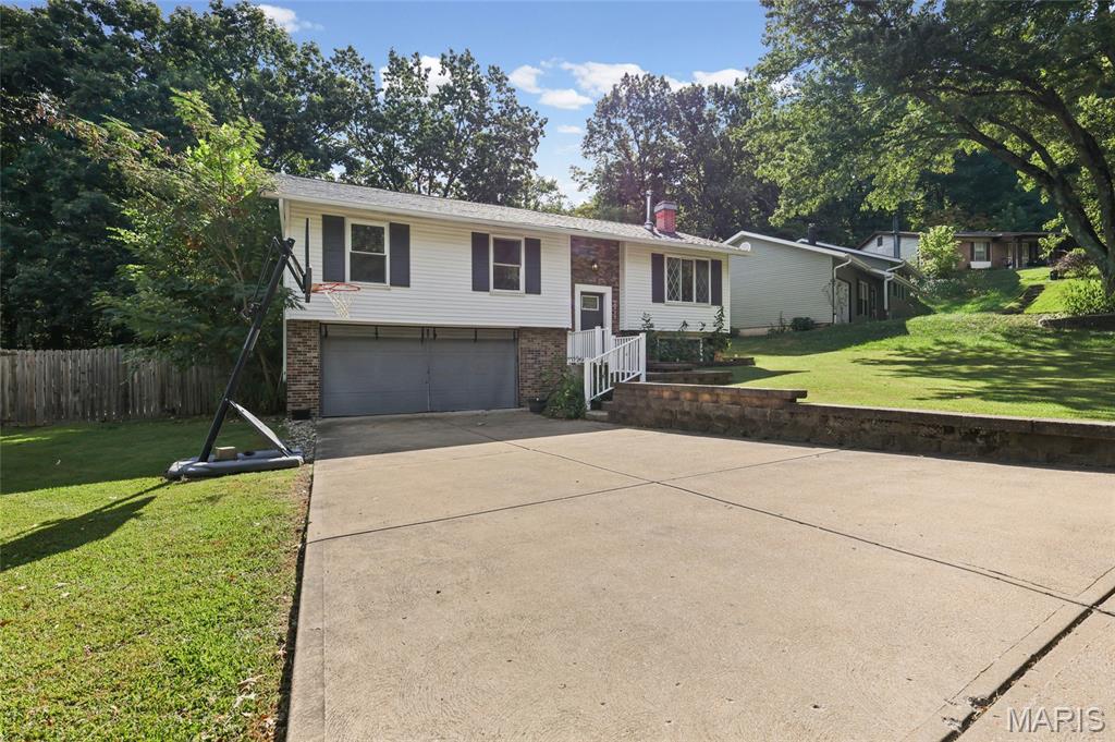 2117 Ayrshire Court