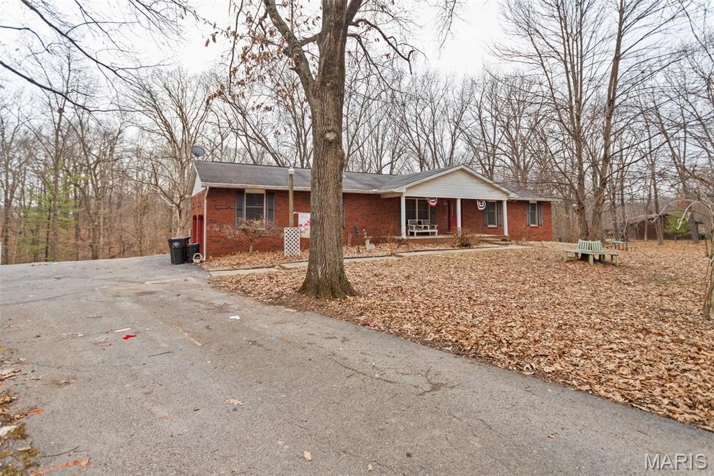 28711 Palomino Drive