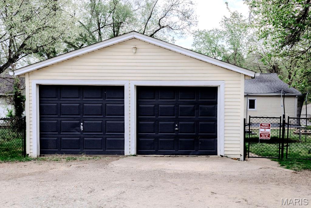 Town/Crawley - Residential