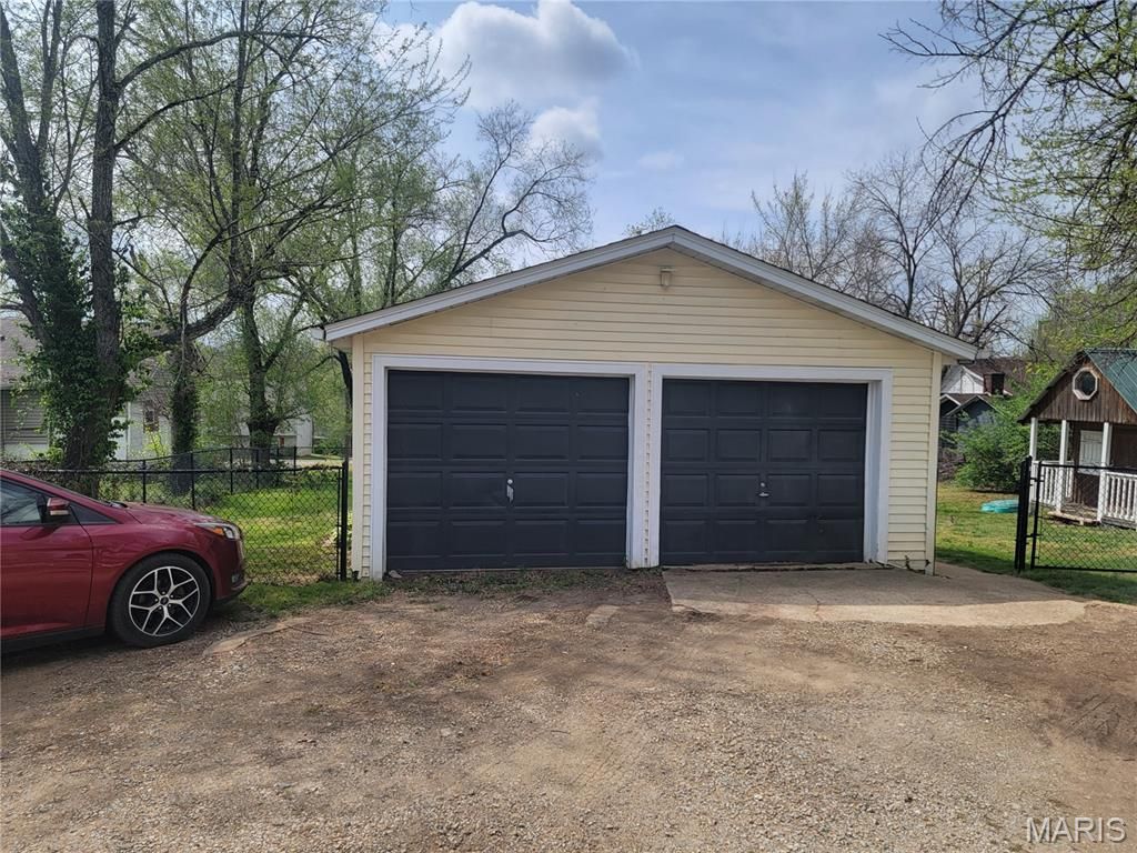 Photo of 202 Woodbine Street, Park Hills, MO 63601 (MLS # 26020611)